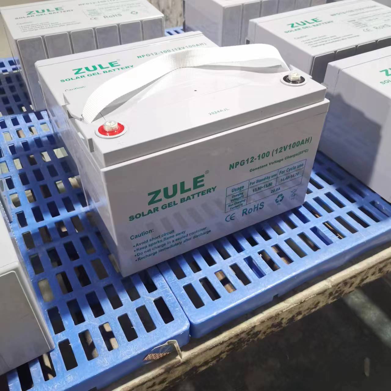 deep cycle gel battery maintenance Mantenimiento de la batería de gel de ciclo profundo