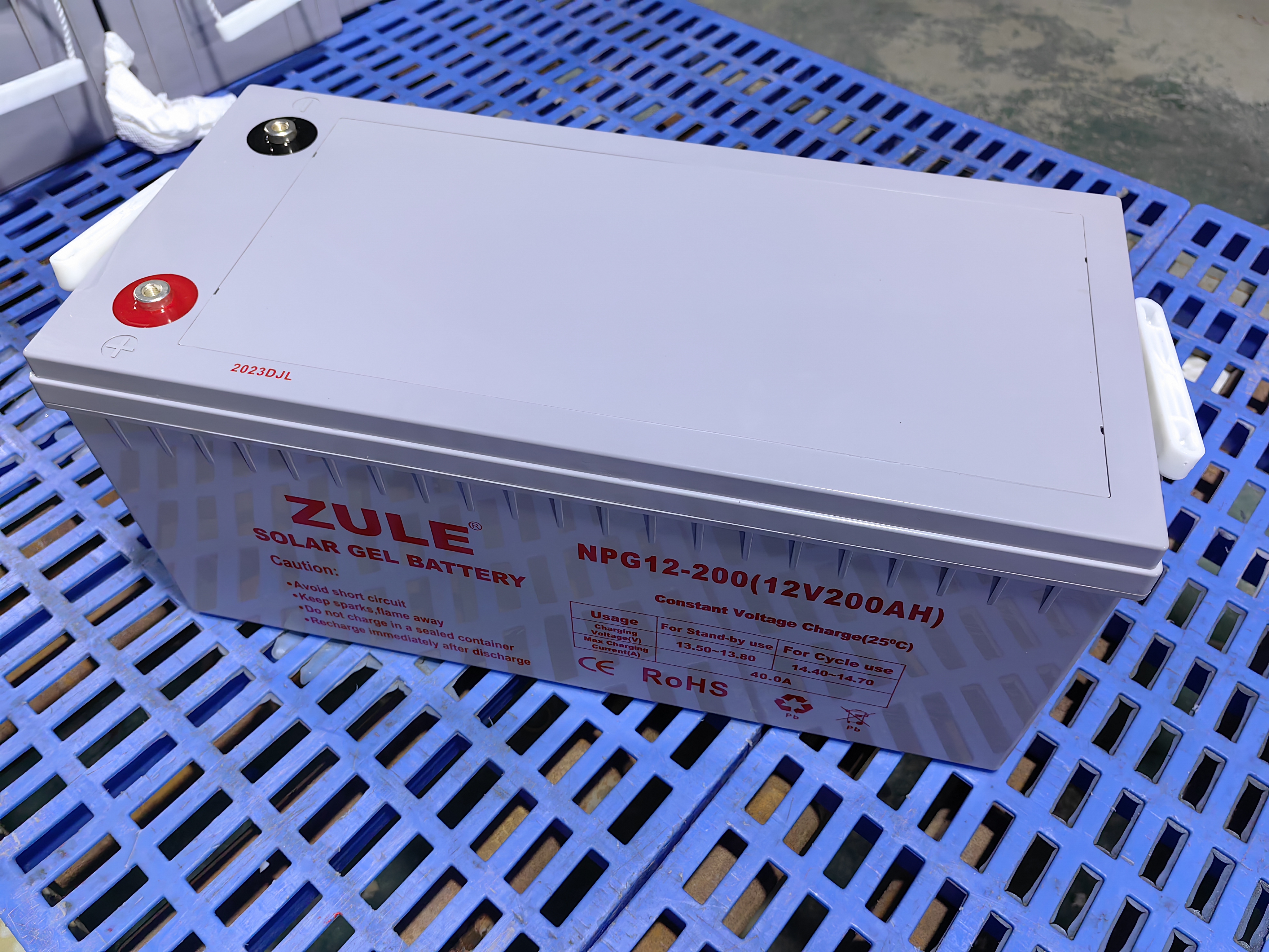 12V 200AH Batería coloidal solar: almacenamiento de energía de alta capacidad para sistemas solares fuera de la red y energía de respaldo