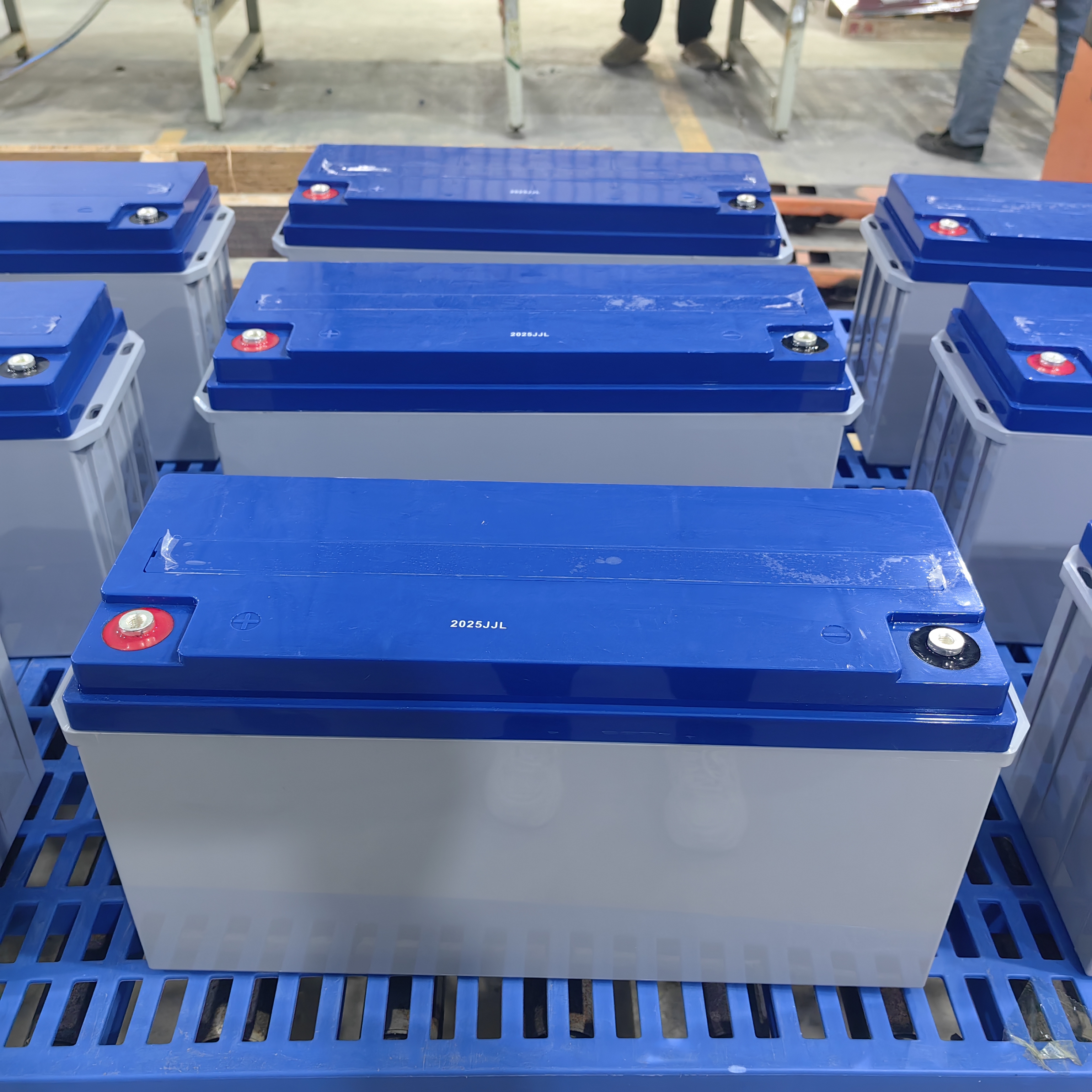 Batería de almacenamiento de energía de gel solar de 12 V y 150 AH de gran capacidad, duradera, de baja autodescarga, ideal para sistemas de respaldo