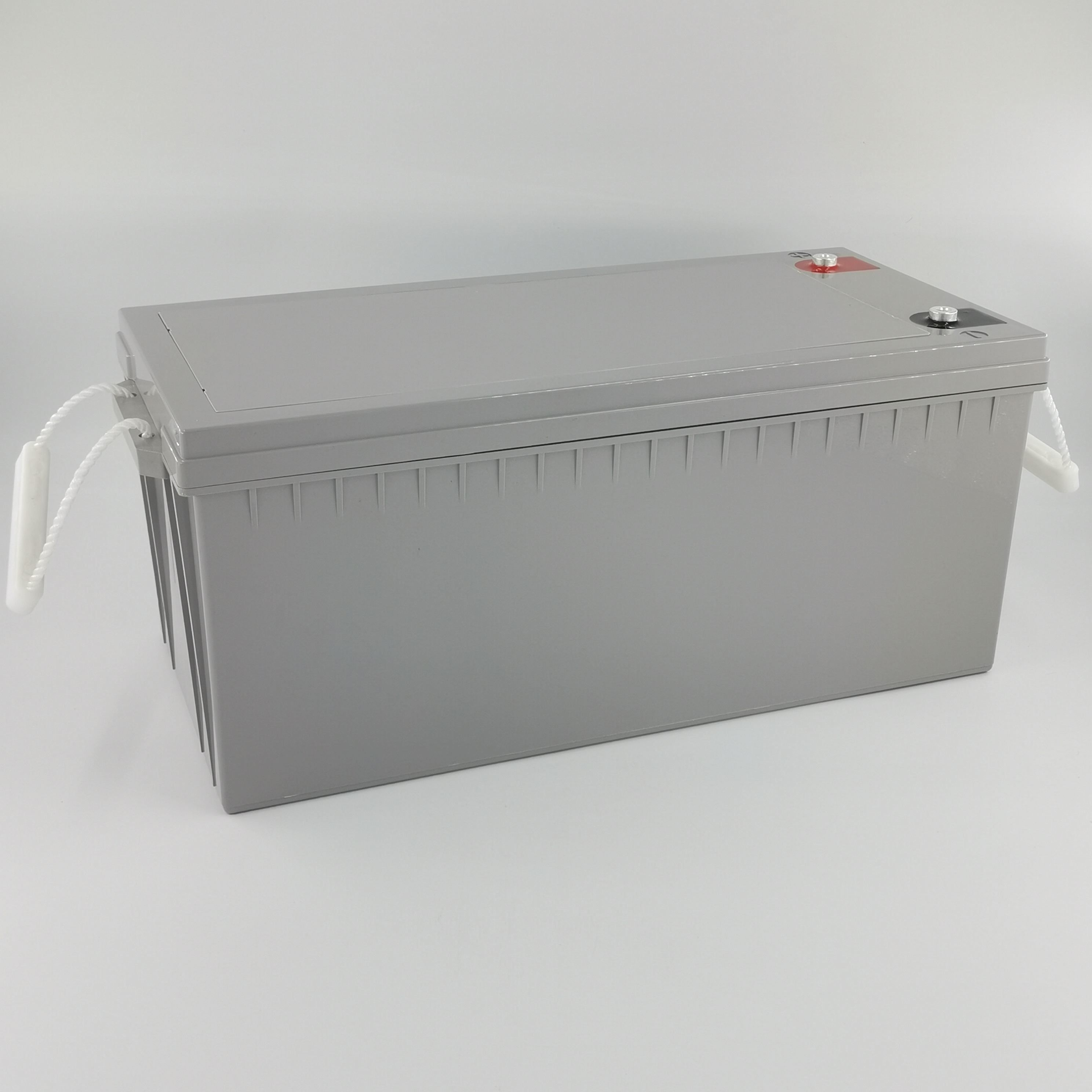Ingeniería fotovoltaica Batería de almacenamiento solar sin mantenimiento 12 V200AHUPS Sistema Fabricante de batería
