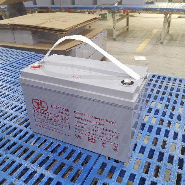 Batería de gel de 12V 100A de mantenimiento de alta calidad - AGM recargable de ciclo profundo para aplicaciones de energía solar, energía eólica, respaldo y movilidad 