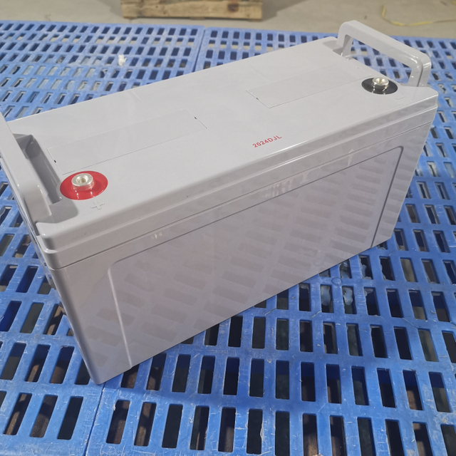 12V 120Ah sube la batería de ciclo profundo del almacenamiento de batería solar de la mejor venta del precio de la batería