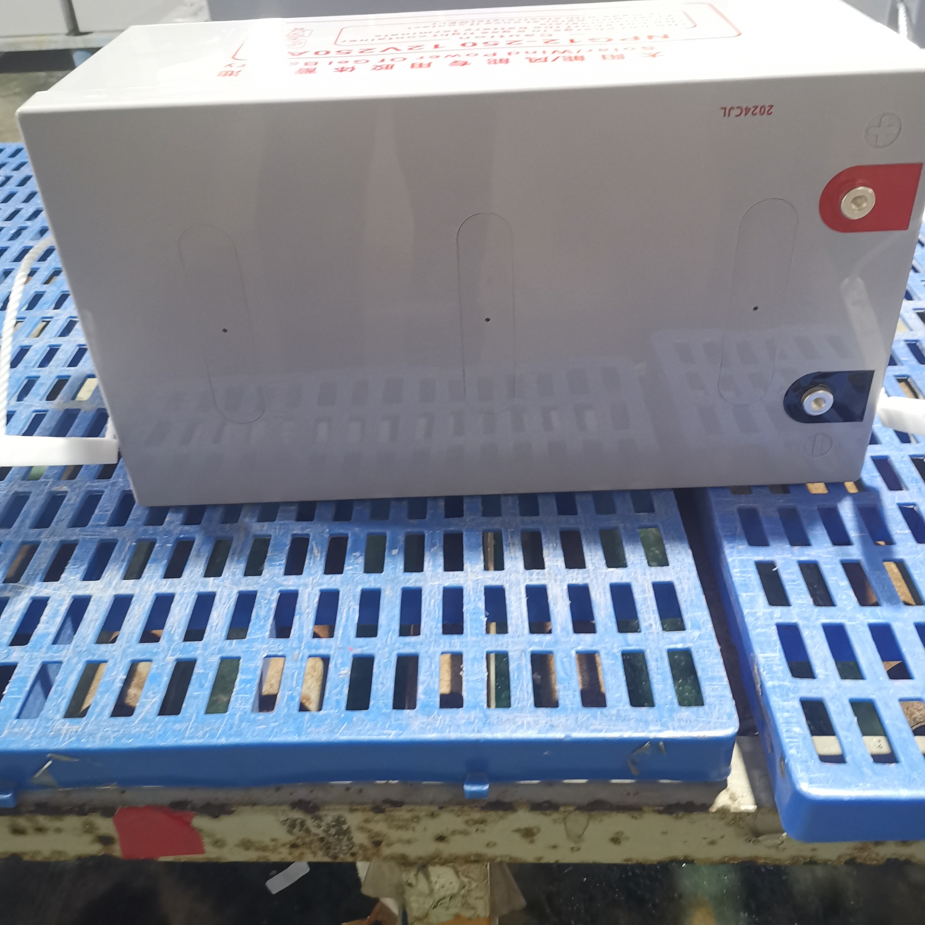 Almacenamiento de batería solar de la mejor venta del precio de la batería del GEL de 12V 250Ah con larga vida útil