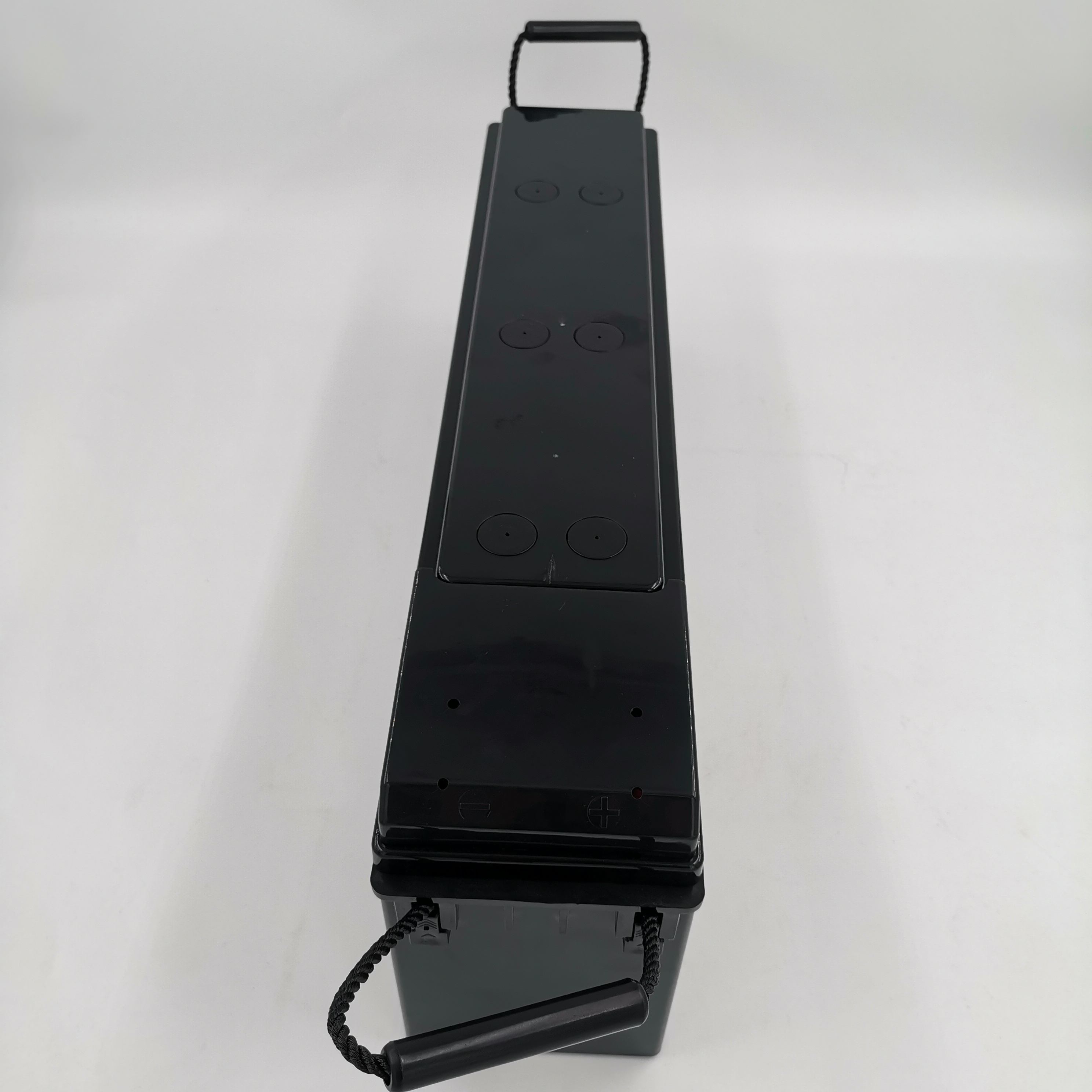 Las baterías recargables de la batería de plomo del precio bajo 12V75Ah de China afrontan la batería terminal