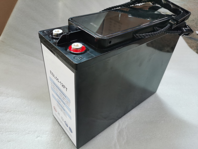 Buen precio, excelente calidad, batería de plomo ácido, batería de terminal frontal recargable de 12V55Ah para energía doméstica