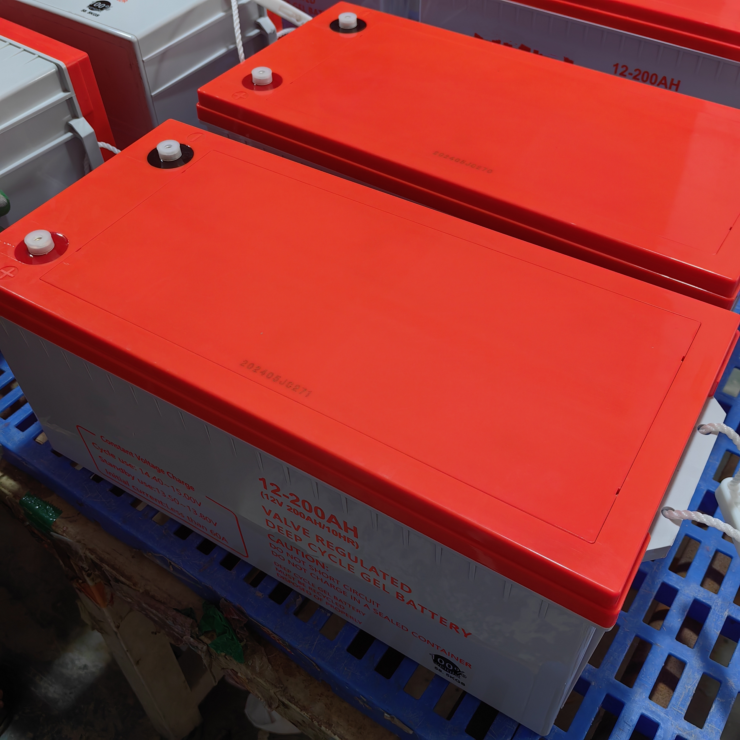 Batería solar de ciclo profundo sin mantenimiento con batería AGM de larga duración de 12v200AH para suministro de energía doméstica