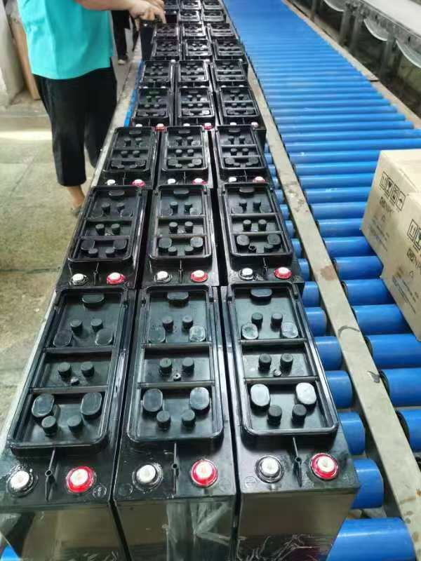 Buen precio, excelente calidad, batería de plomo ácido, batería de terminal frontal recargable de 12V55Ah para energía doméstica