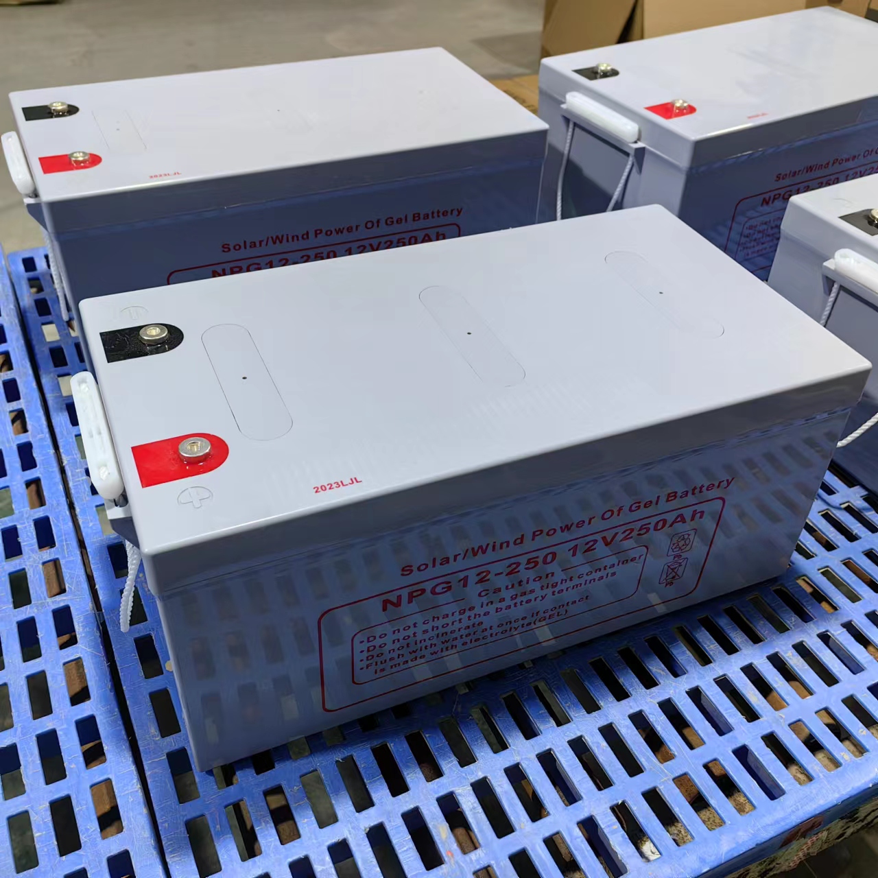 Almacenamiento de batería solar de la mejor venta del precio de la batería del GEL de 12V 250Ah con larga vida útil