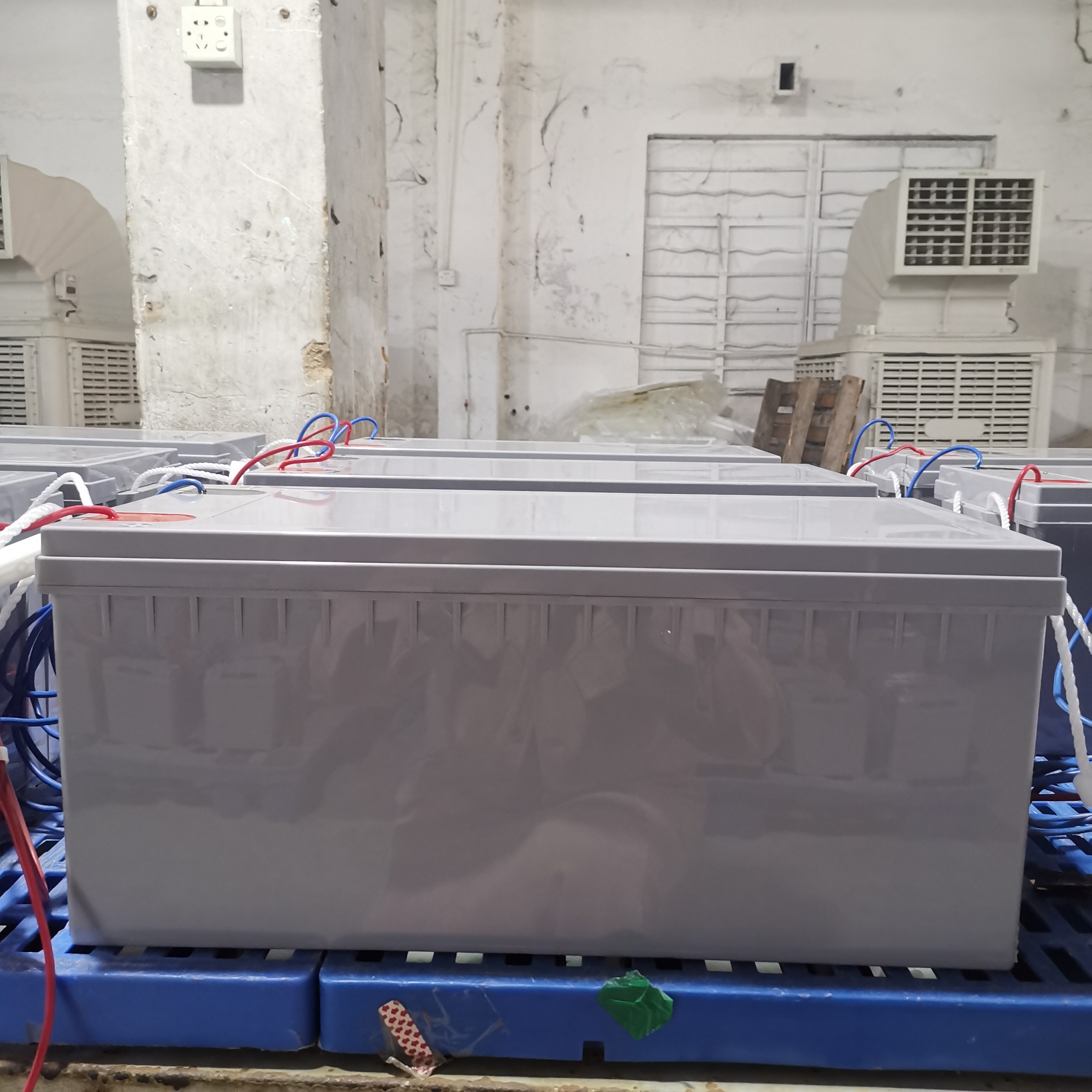 Batería solar de gel de ciclo profundo, buen rendimiento, precio al por mayor, batería solar 12v200ah
