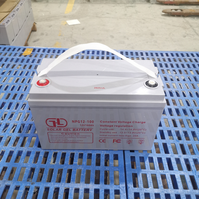 Batería de gel de 12V 100A de mantenimiento de alta calidad - AGM recargable de ciclo profundo para aplicaciones de energía solar, energía eólica, respaldo y movilidad 