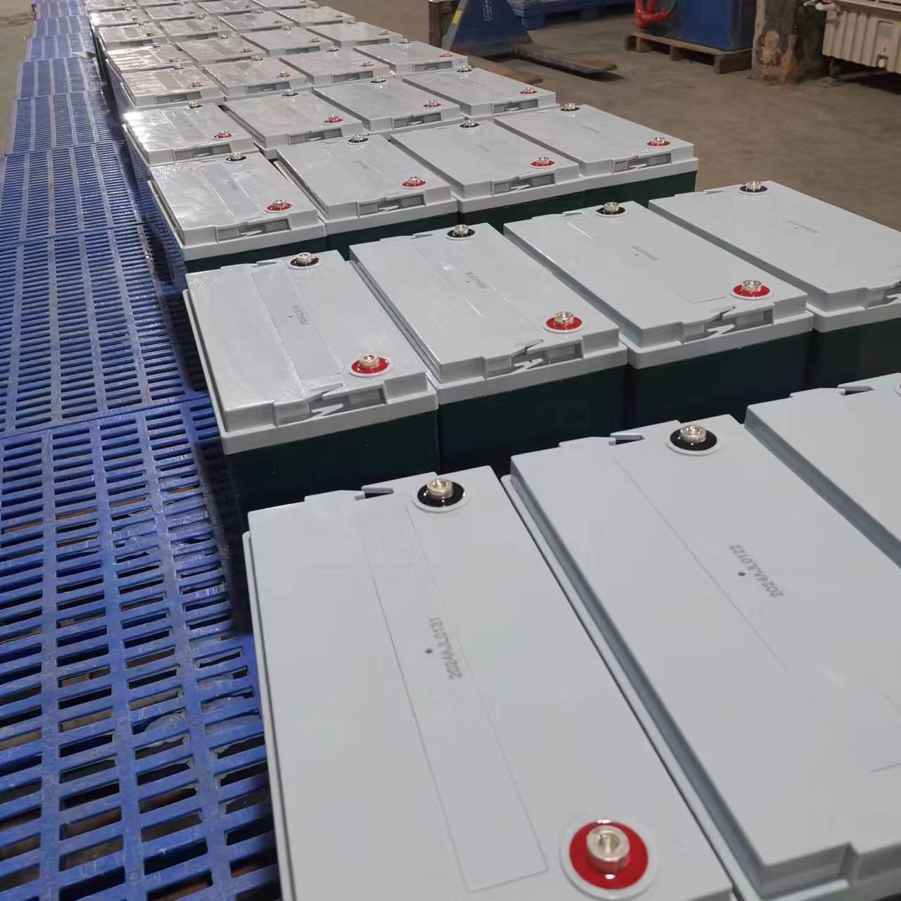 Califique una batería de gel solar de carga rápida 12v 100ah para energía doméstica