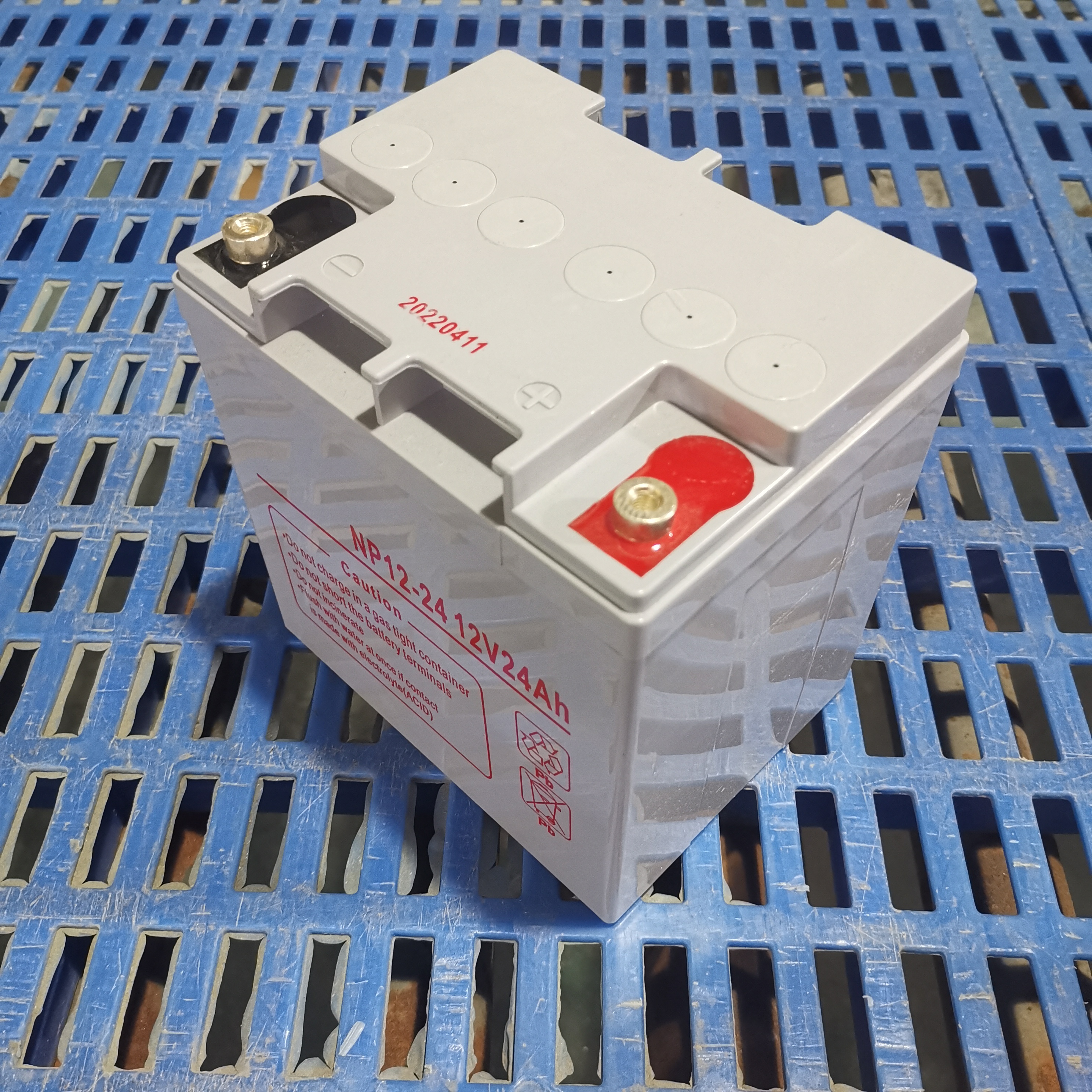Batería recargable de plomo de plomo AGM de AGM 12V24AH Batería de alimentación de iluminación doméstica