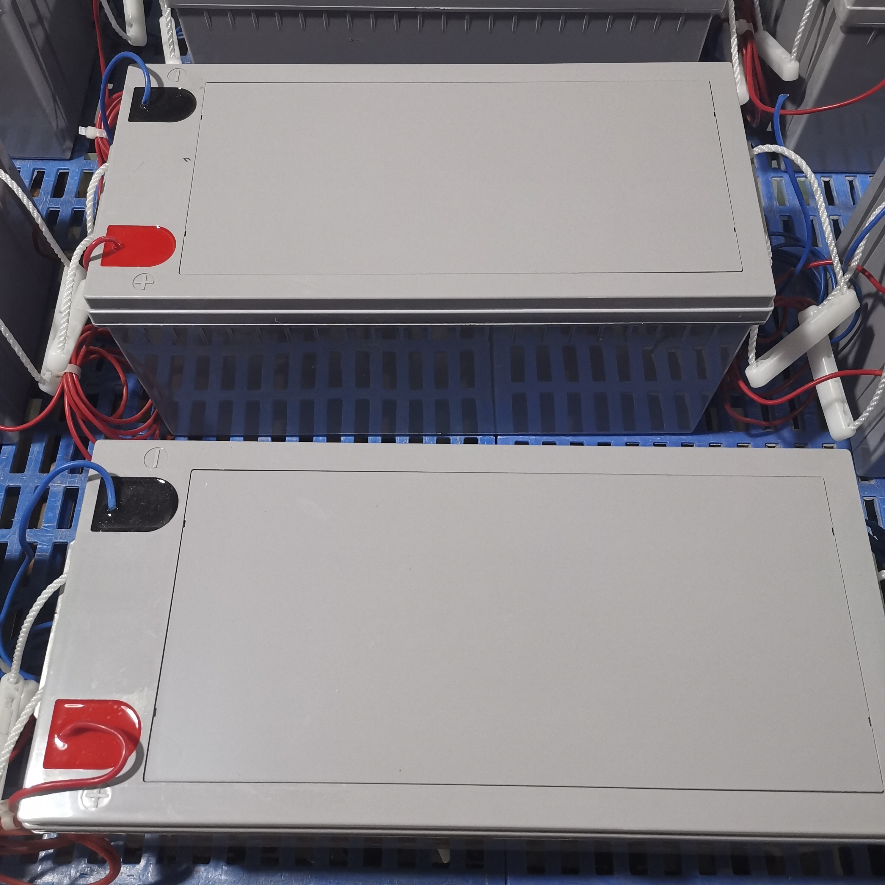 Batería solar de gel de ciclo profundo, buen rendimiento, precio al por mayor, batería solar 12v200ah