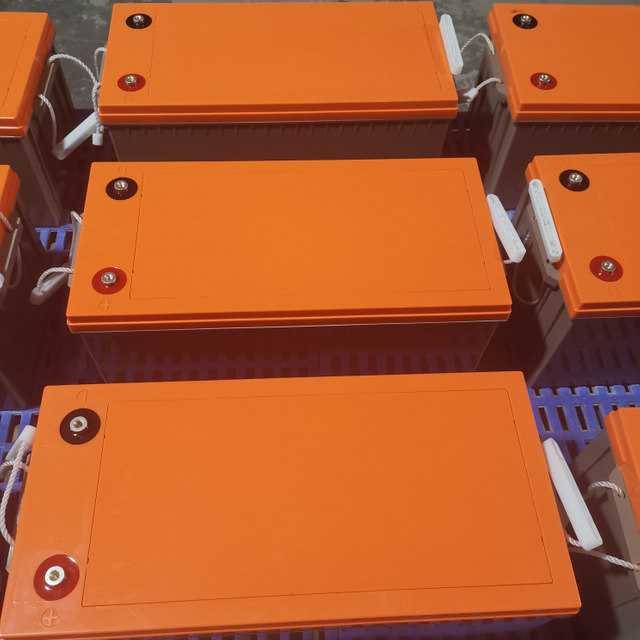 Venta directa de fábrica precio barato de alta calidad12V200ah Batería de ciclo profundo de gel para el sistema de almacenamiento de energía solar en el hogar 