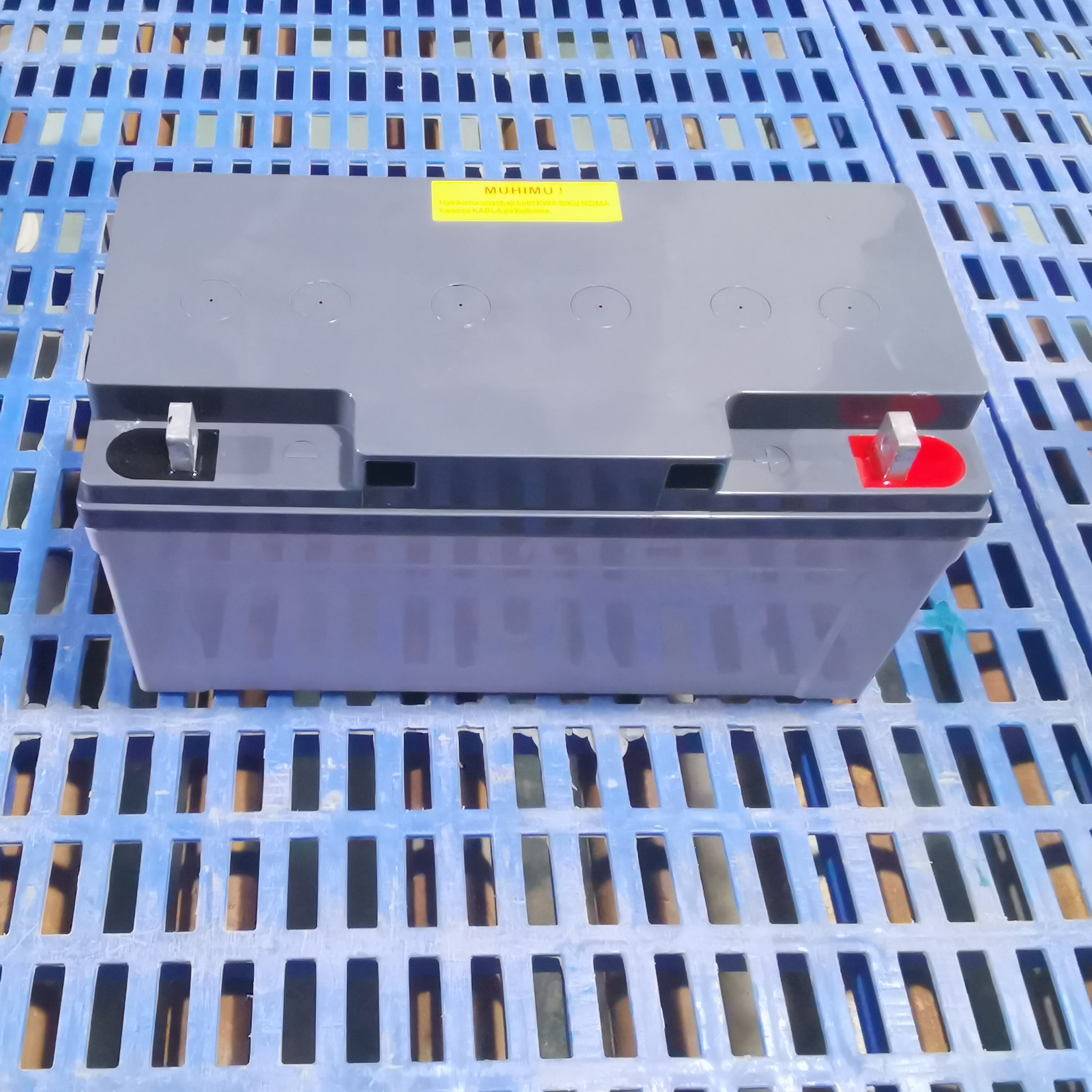 Batería solar UPS confiable Potencia 12V65AH Batería especial para el sistema de energía solar Ups Sistema ininterrumpido