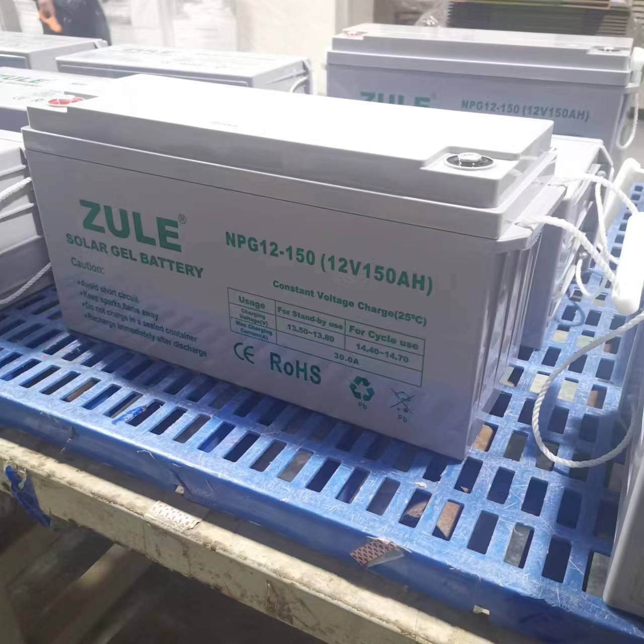 Batería de gel solar de ciclo profundo Batería de plomo recargable de 12 voltios150ah para almacenamiento solar