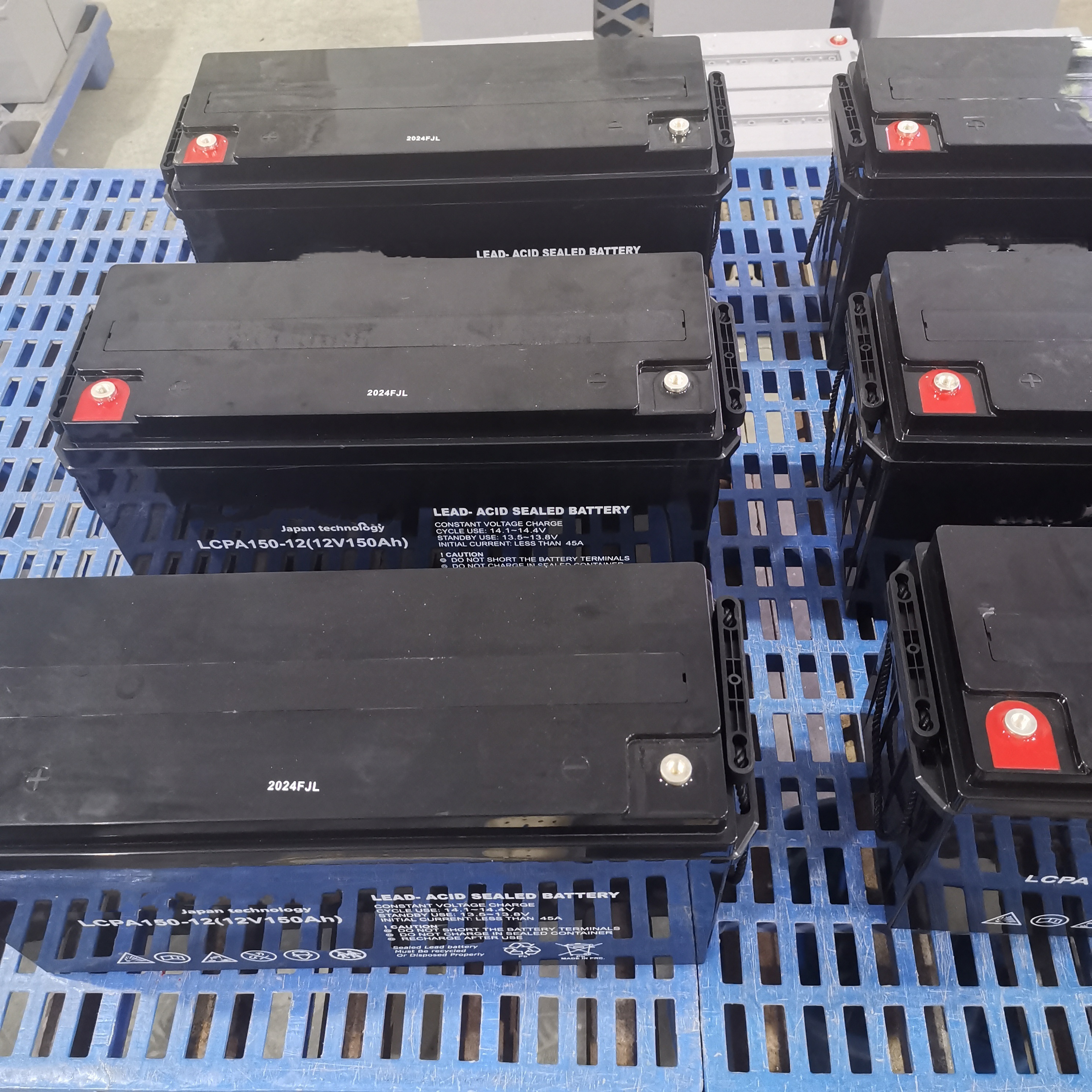 Batería AGM de alta capacidad de circulación de batería de plomo-ácido de ciclo profundo de alto estaño 12v150AH para sistema de energía solar