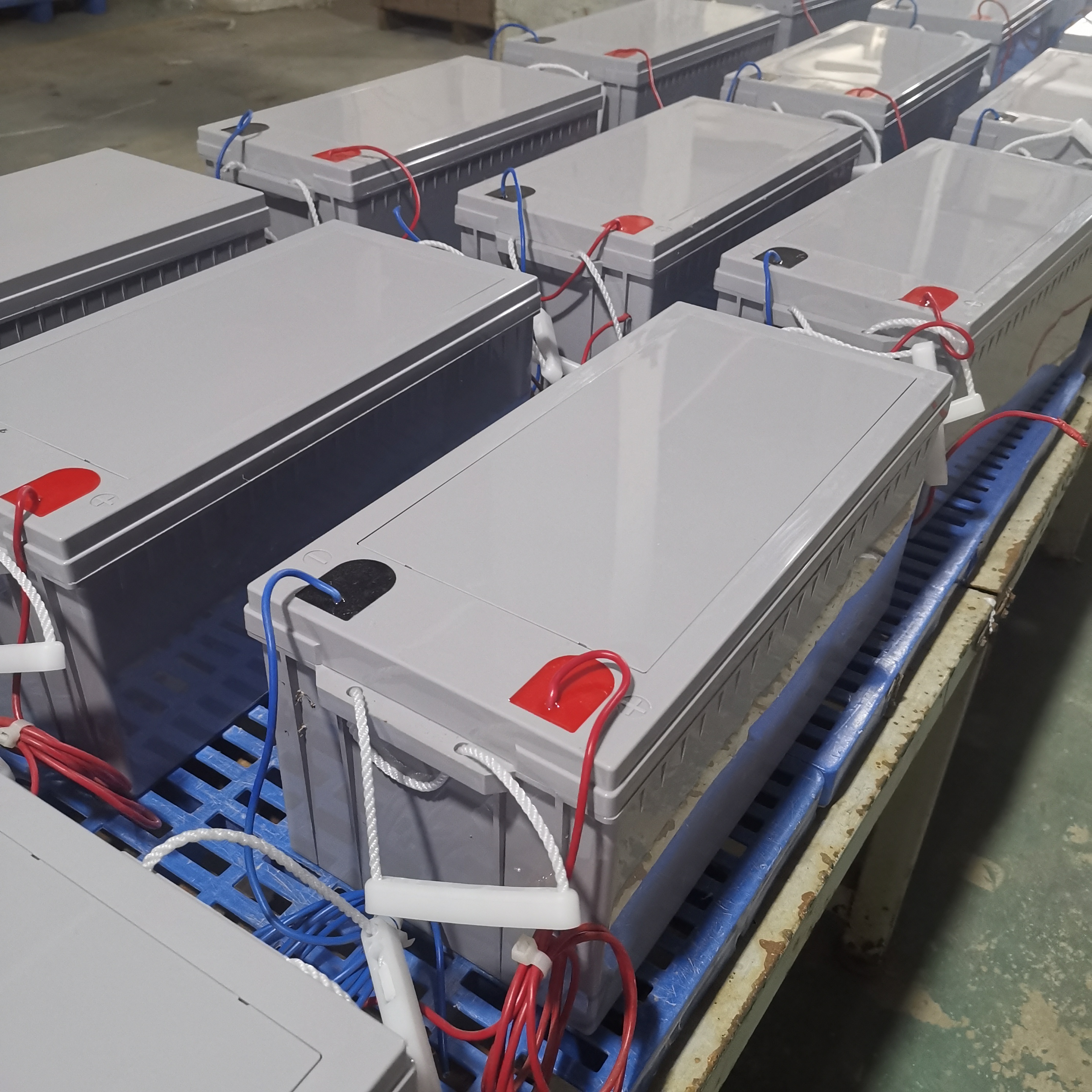 Batería solar de gel de ciclo profundo, buen rendimiento, precio al por mayor, batería solar 12v200ah