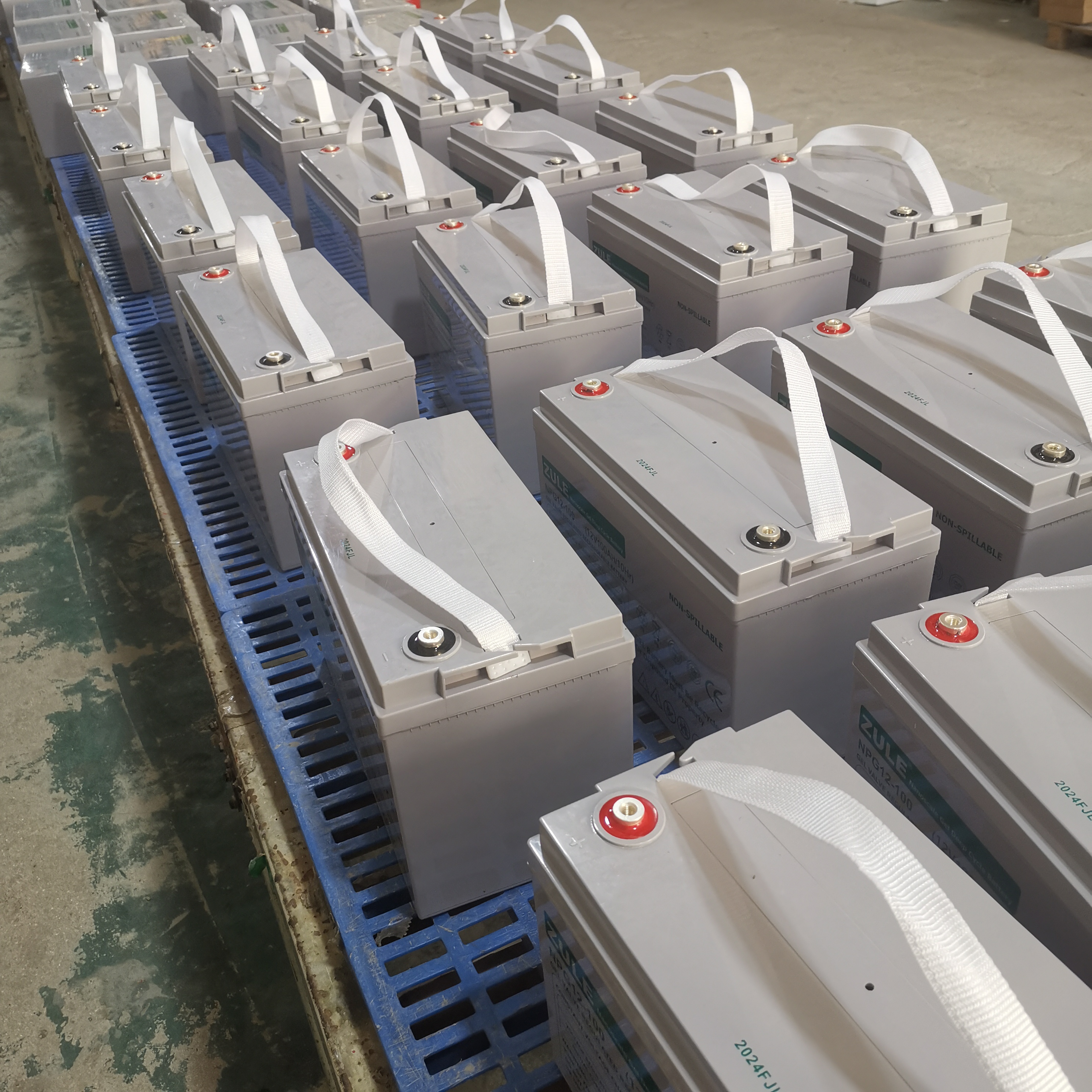 Baterías solares de gel de 12v 100ah Deep Cyle precios baratos para respaldo en el hogar 