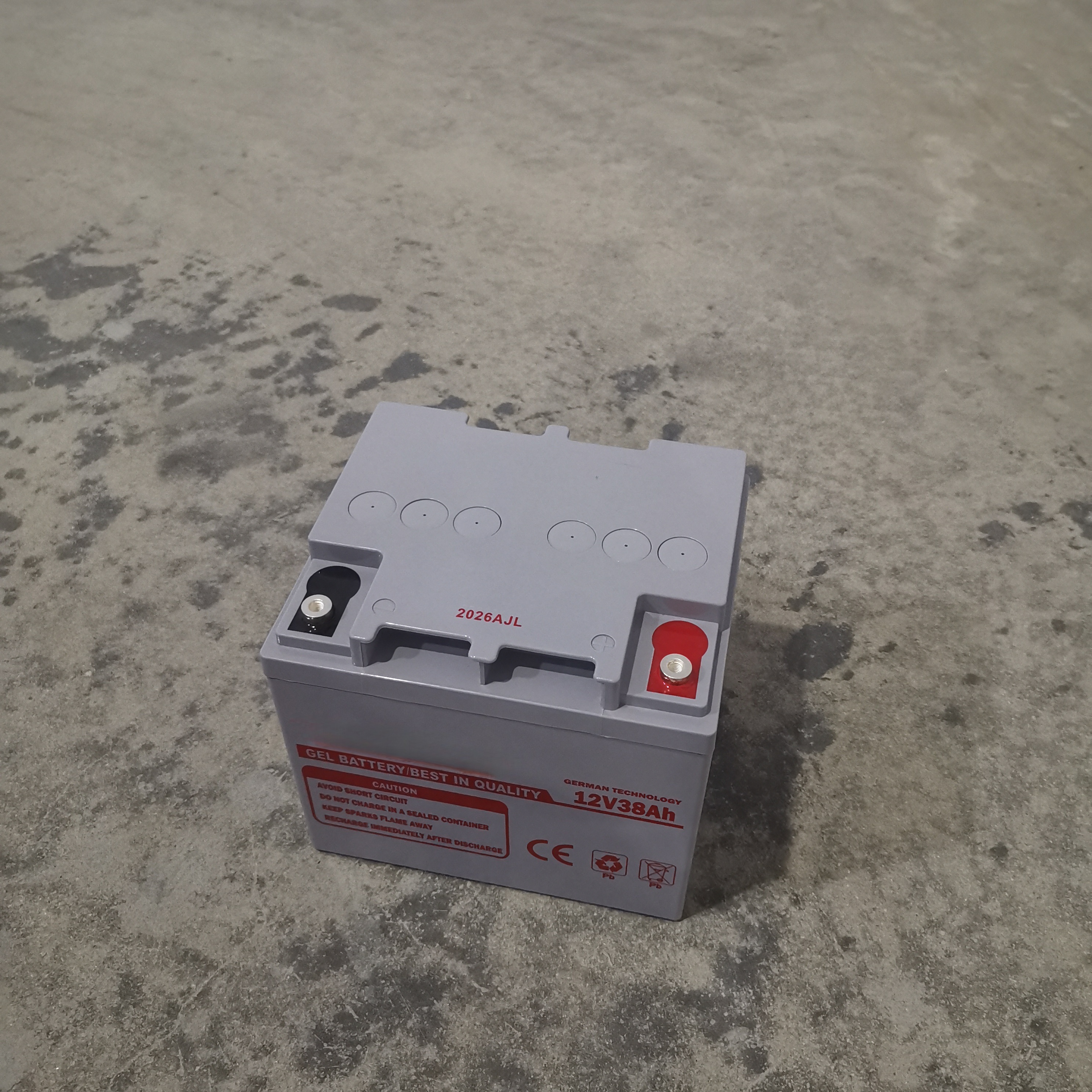 Batería de 12 V 38 AH | Ideal para sistemas solares pequeños e iluminación doméstica fuera de la red