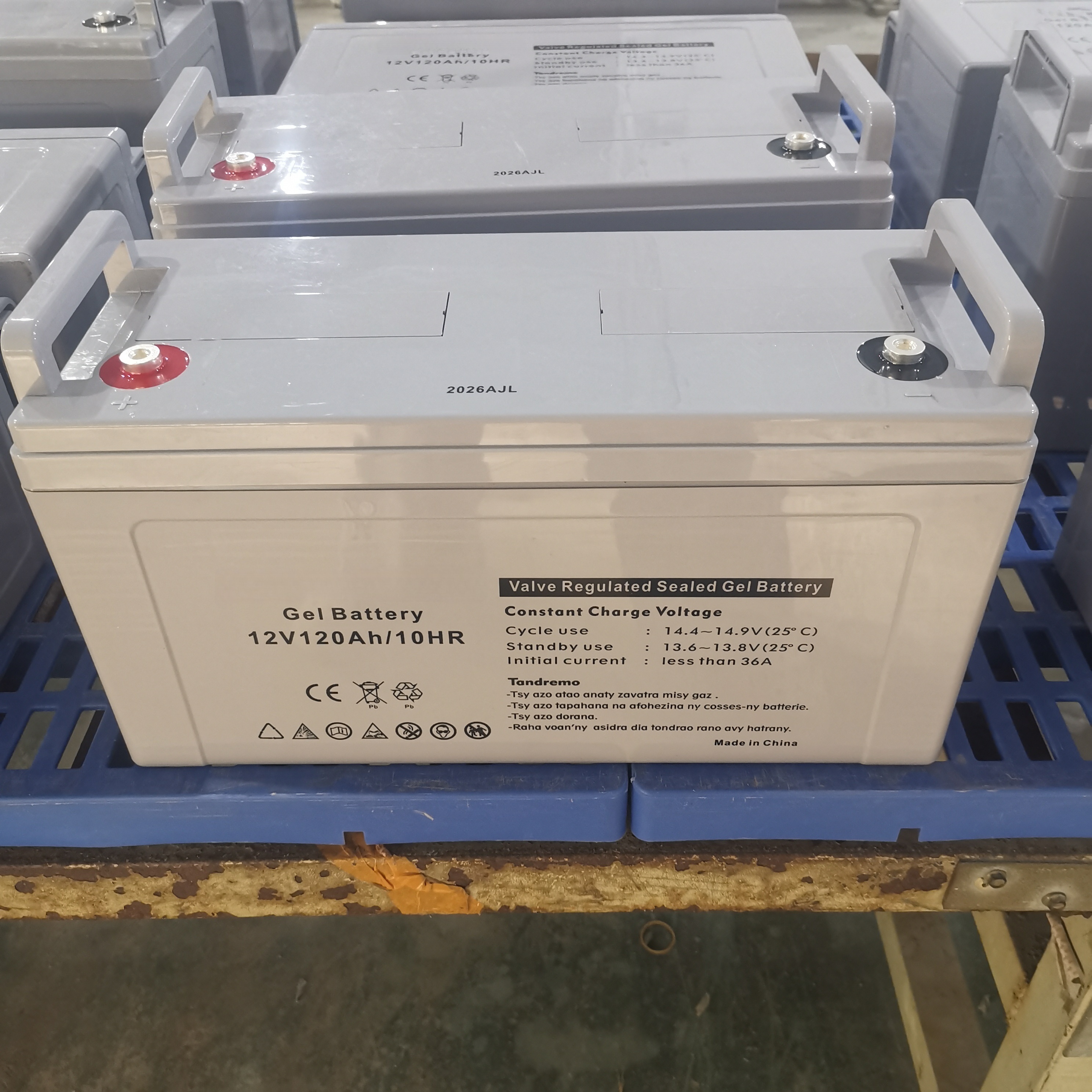 Batería de gel solar de alta resistencia 12V120AH: fabricante de origen para almacenamiento de energía doméstico, soporta condiciones climáticas extremas, soporte ODM