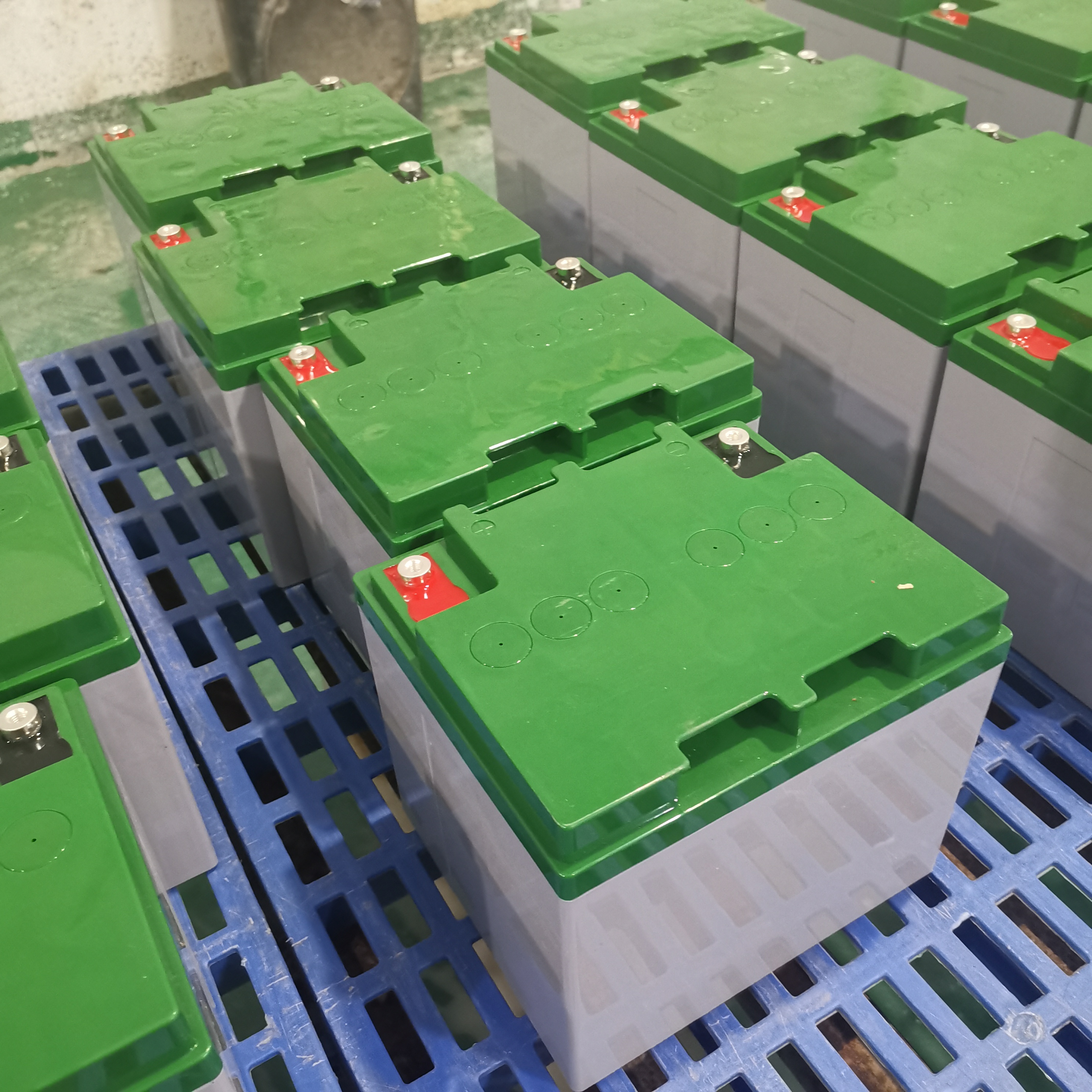 Batería de gel solar compacta de 12 V 38 AH: batería de ciclo profundo para UPS y sistemas de respaldo, fabricante con licencia de exportación, bienvenida ODM/OEM